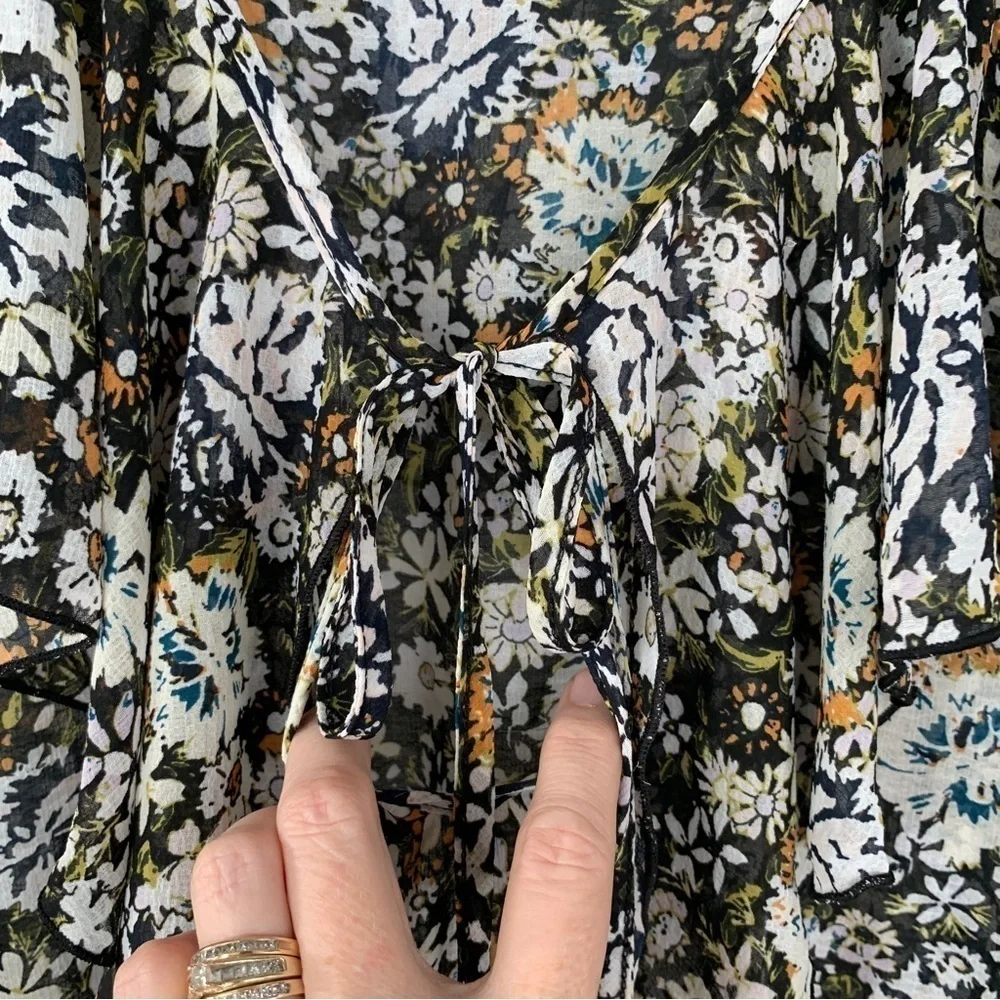Intimately Free People‎ Floral Long Sleeve Ruffle Top Size XS
